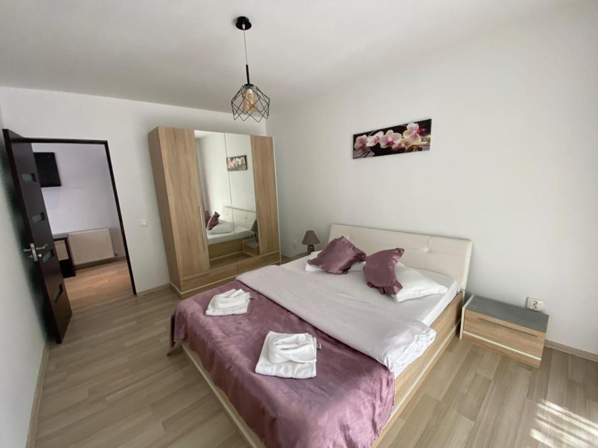 Apartament Ella T8 Navodari Bagian luar foto
