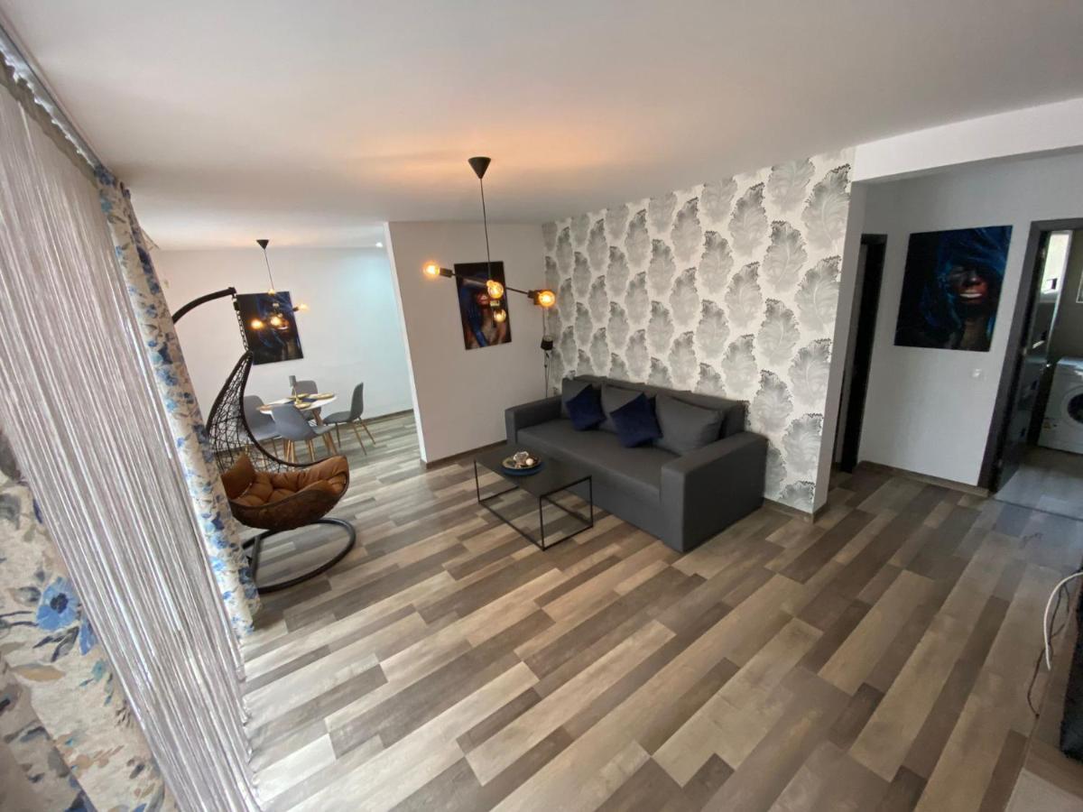 Apartament Ella T8 Navodari Bagian luar foto